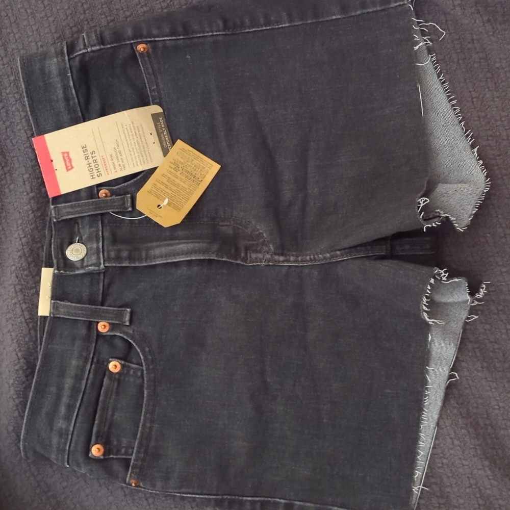 High rise Levi Shorts